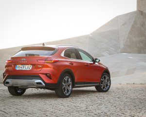 NUEVO KIA XCEED PHEV (1)